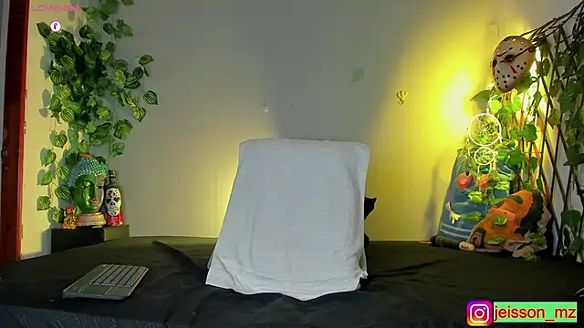 Snapshot of Jaxxon_ chatting on 16, 1, 2025 Jaxxon online show from 16, 1, 2025