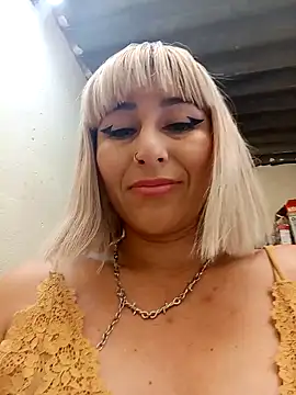 Snapshot of florecita9 chatting on 20, 12, 2024 florecita9 online show from 20, 12, 2024