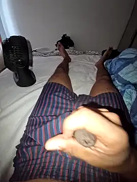 Snapshot of indianhunk2000 chatting on 9, 3, 2025 indianhunk2000 online show from 9, 3, 2025