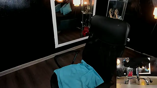 EvelynLexy online show from 19, 2, 2025