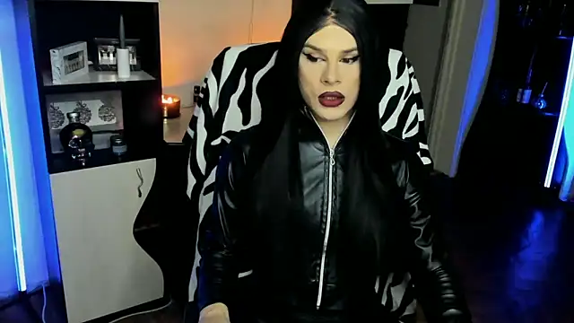 EvelynLexy online show from 5, 3, 2026