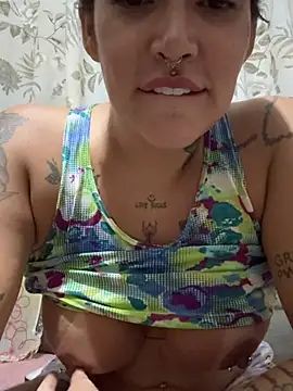 exquentadamay online show from 12, 4, 2026