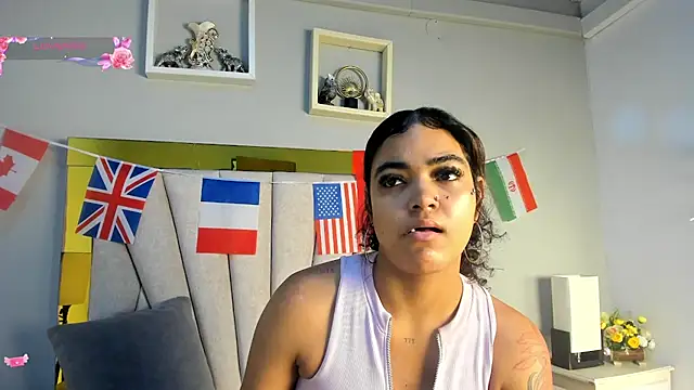 Snapshot of vahiolet_fuentes chatting on 2, 7, 2026 vahiolet fuentes online show from 2, 7, 2026