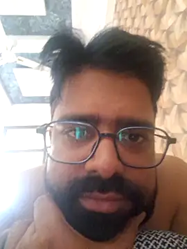 Snapshot of bewolf_17 chatting on 29, 9, 2025 bewolf 17 online show from 29, 9, 2025