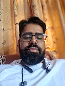 Snapshot of bewolf_17 chatting on 6, 10, 2025 bewolf 17 online show from 6, 10, 2025