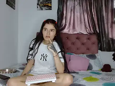 saritapretyy online show from 9, 9, 2025