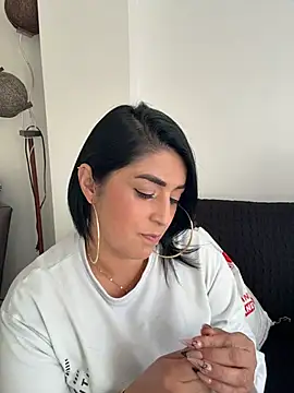 karenlennox1 online show from 26, 3, 2026