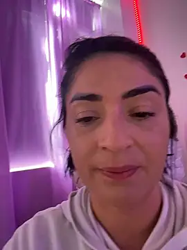 karenlennox1 online show from 3, 6, 2026