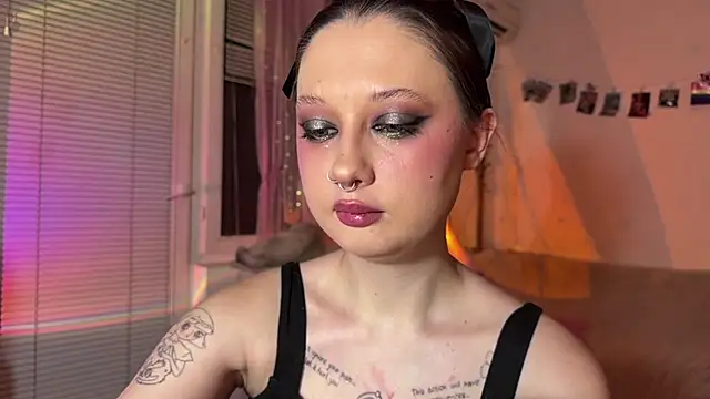 Snapshot of Jenny_darling_love chatting on 30, 6, 2026 Jenny darling love online show from 30, 6, 2026