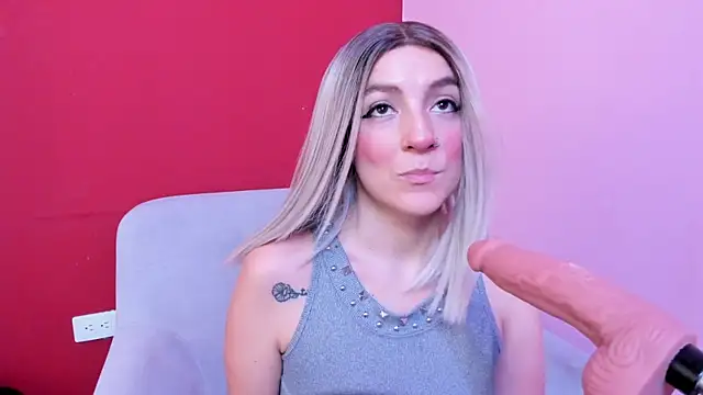 Kate bunny  online show from 12, 11, 2025