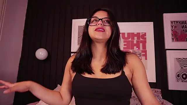 Snapshot of Sophia_wilsonn_ chatting on 21, 2, 2026 Sophia wilsonn online show from 21, 2, 2026