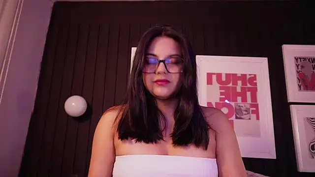 Snapshot of Sophia_wilsonn_ chatting on 23, 2, 2026 Sophia wilsonn online show from 23, 2, 2026