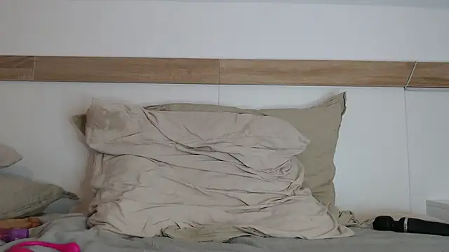 Xladycharme online show from 15, 10, 2025