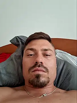 Snapshot of ionut_prince chatting on 1, 7, 2026 ionut prince online show from 1, 7, 2026