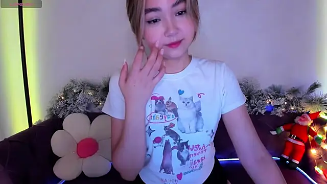 Fluffy Rose online show from 21, 12, 2024