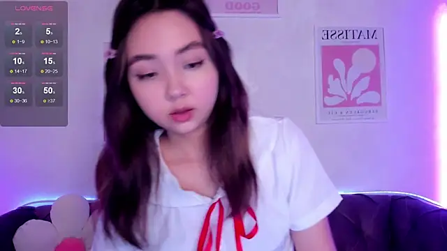 Fluffy Rose online show from 20, 1, 2025