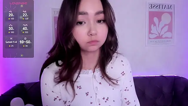 Fluffy Rose online show from 25, 2, 2025