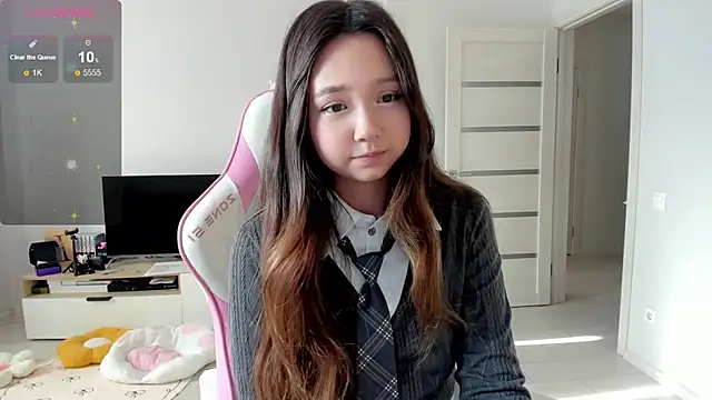 Fluffy Rose online show from 30, 5, 2026
