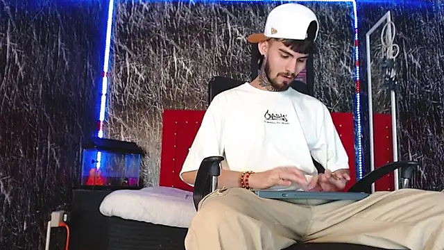 Brutal Sex Fucking online show from 11, 12, 2024