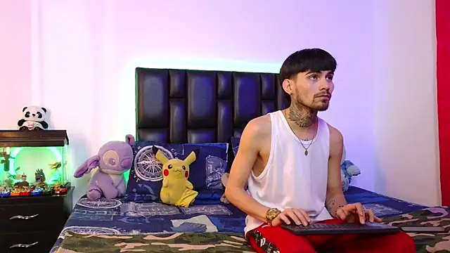 Snapshot of Brutal_Sex_Fucking chatting on 3, 2, 2026 Brutal Sex Fucking online show from 3, 2, 2026