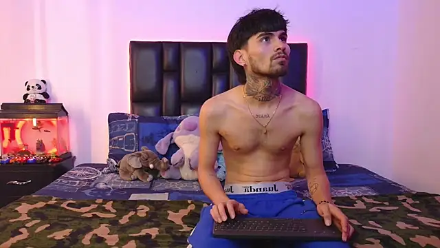 Snapshot of Brutal_Sex_Fucking chatting on 7, 2, 2026 Brutal Sex Fucking online show from 7, 2, 2026