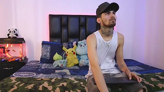 Snapshot of Brutal_Sex_Fucking chatting on 10, 2, 2026 Brutal Sex Fucking online show from 10, 2, 2026