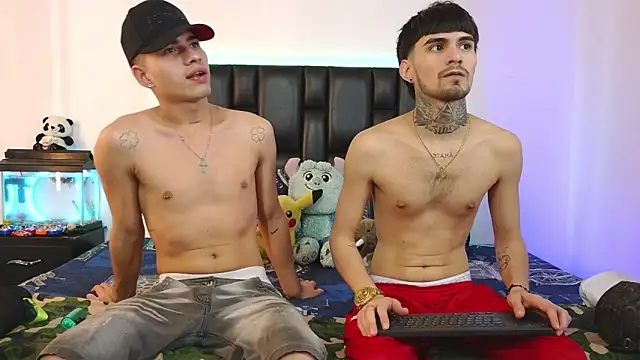 Snapshot of Brutal_Sex_Fucking chatting on 19, 2, 2026 Brutal Sex Fucking online show from 19, 2, 2026