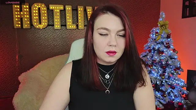 Snapshot of Lilumytrend chatting on 5, 1, 2025 Lilumytrend online show from 5, 1, 2025