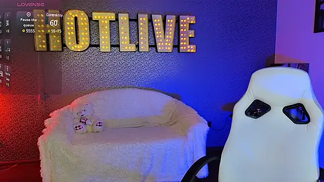 Snapshot of Lilumytrend chatting on 6, 2, 2025 Lilumytrend online show from 6, 2, 2025