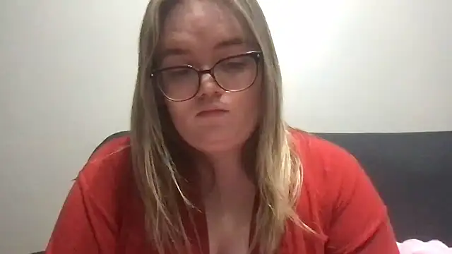 honeyyy24 online show from 30, 3, 2026