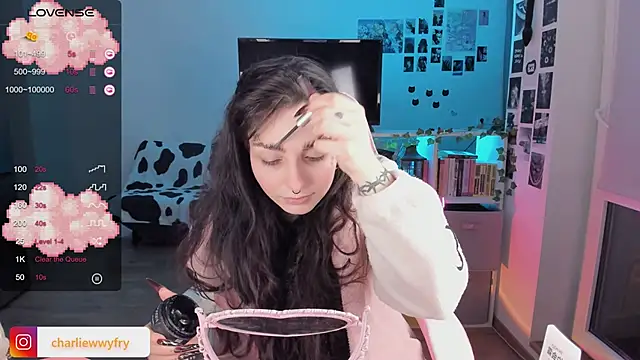 mollydoorsis1 online show from 7, 2, 2025