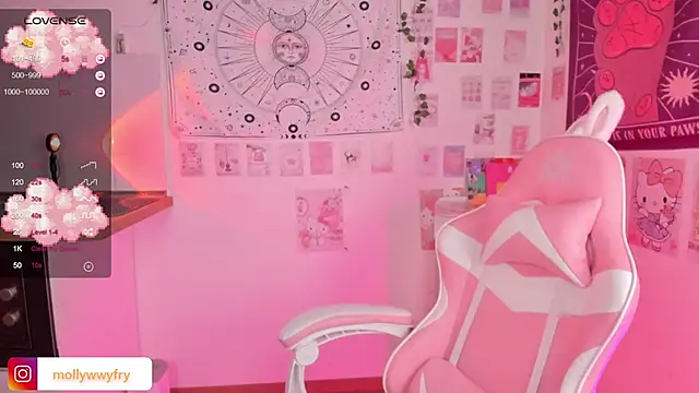 mollydoorsis1 online show from 4, 3, 2025