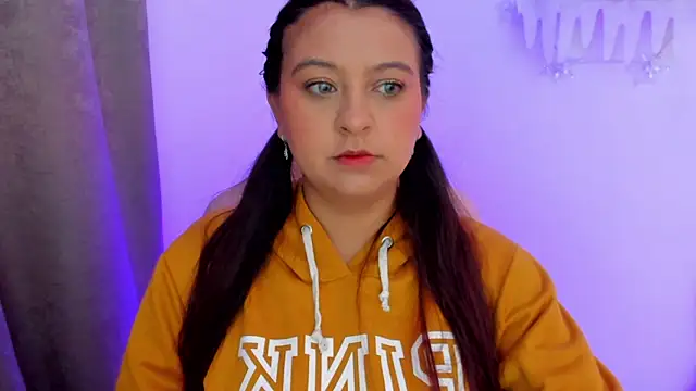 Sweet Chloe06 online show from 14, 12, 2024