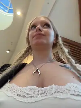 Milkyy wway online show from 17, 4, 2026