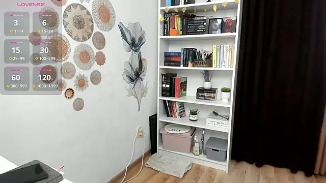 CrissNight online show from 12, 9, 2025