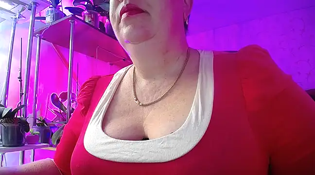  Sweet Woman online show from 29, 1, 2025