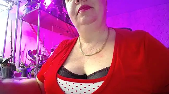  Sweet Woman online show from 1, 2, 2025