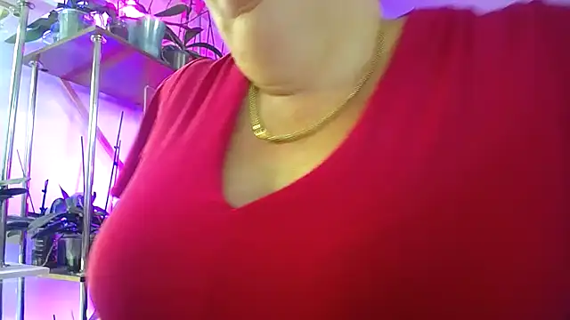  Sweet Woman online show from 23, 9, 2025