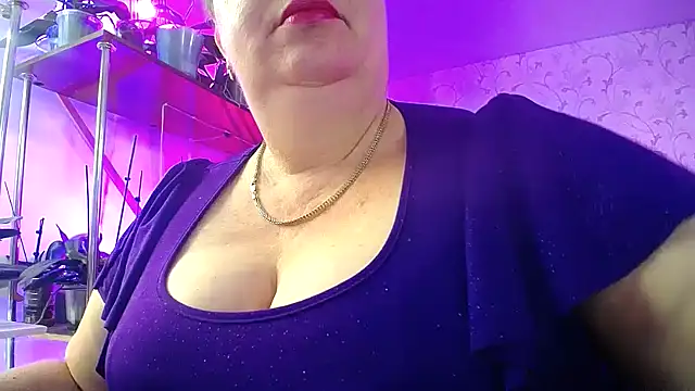  Sweet Woman online show from 5, 10, 2025