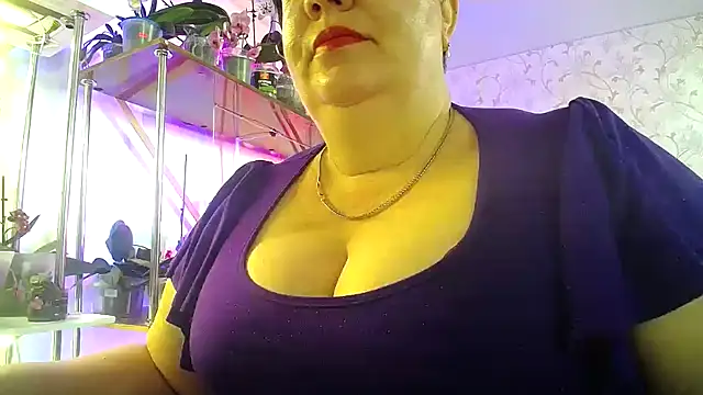 Snapshot of _Sweet_Woman chatting on 4, 5, 2026 Sweet Woman online show from 4, 5, 2026
