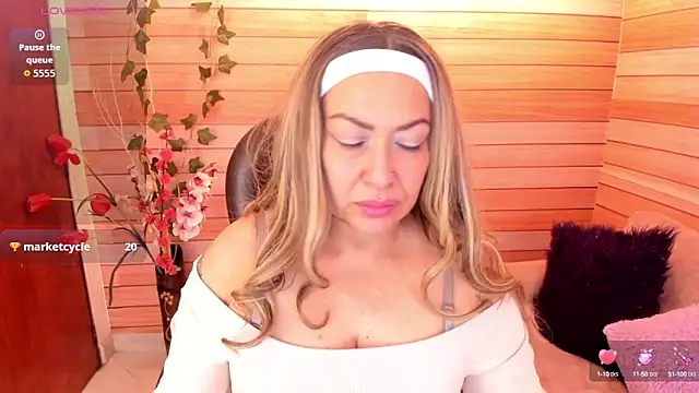 marien thomson  online show from 10, 10, 2025