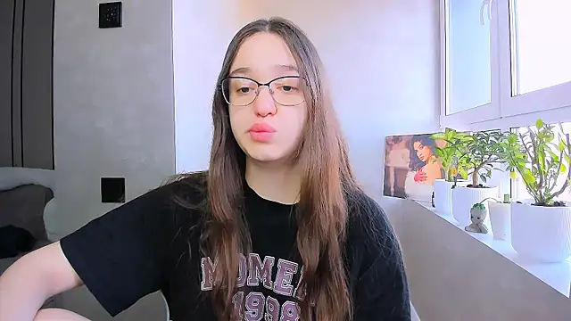 fancy bunny online show from 18, 3, 2026