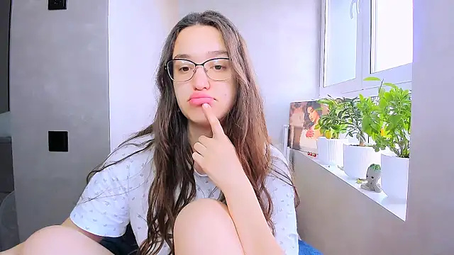 fancy bunny online show from 25, 4, 2026