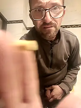 Porco81cazzo online show from 3, 12, 2025