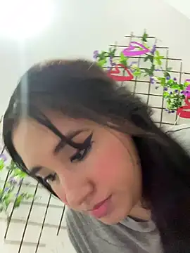 melyescobar online show from 7, 3, 2025