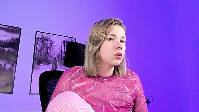 AliceSunday online show from 8, 12, 2024