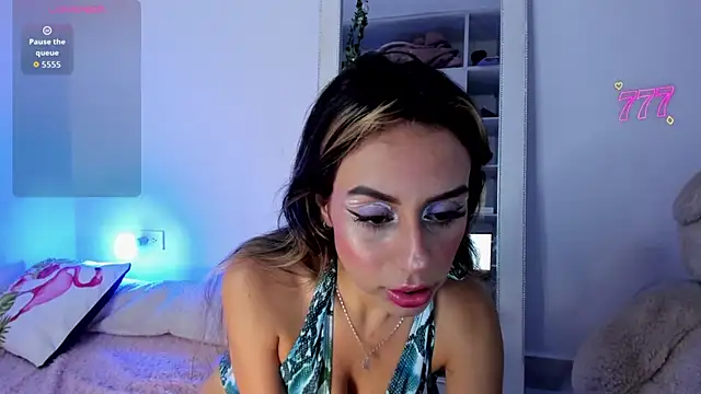 Lunadahia online show from 11, 6, 2026