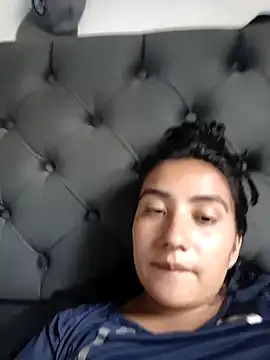 Snapshot of Hellen_Alex chatting on 16, 12, 2024 Hellen Alex online show from 16, 12, 2024