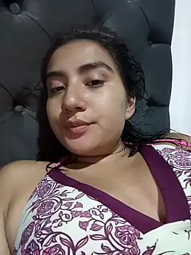 Snapshot of Hellen_Alex chatting on 20, 12, 2024 Hellen Alex online show from 20, 12, 2024