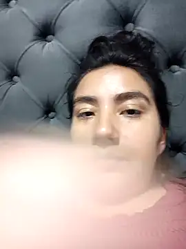 Snapshot of Hellen_Alex chatting on 21, 2, 2025 Hellen Alex online show from 21, 2, 2025